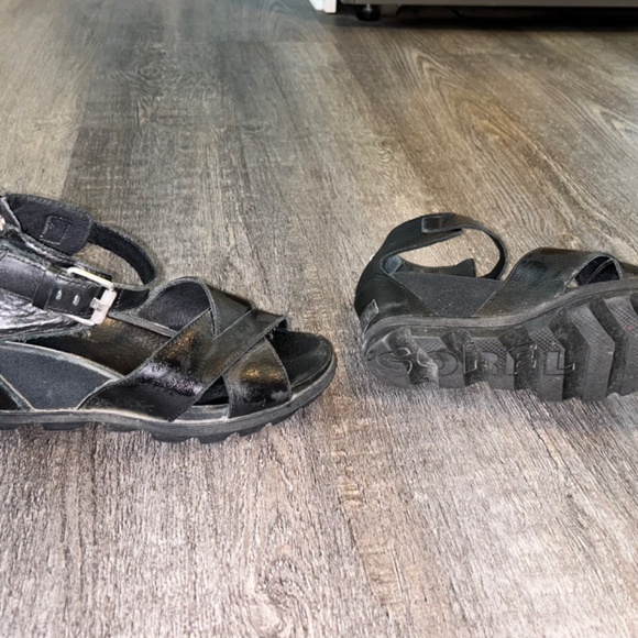 Sorel, Joanie II, size 7.5, black - Picture 3 of 4